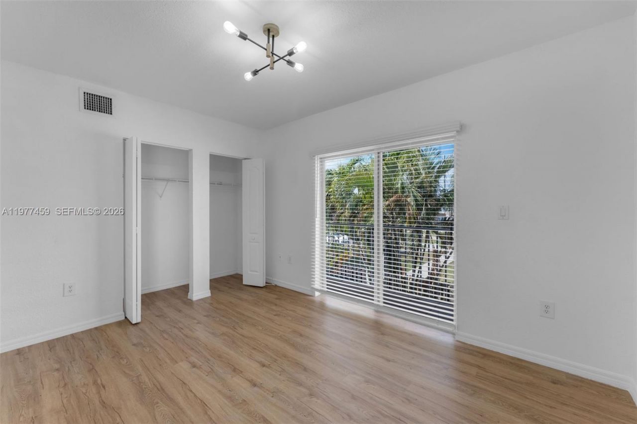 17040 SW 137th Pl , Miami, FL 33177 Photo