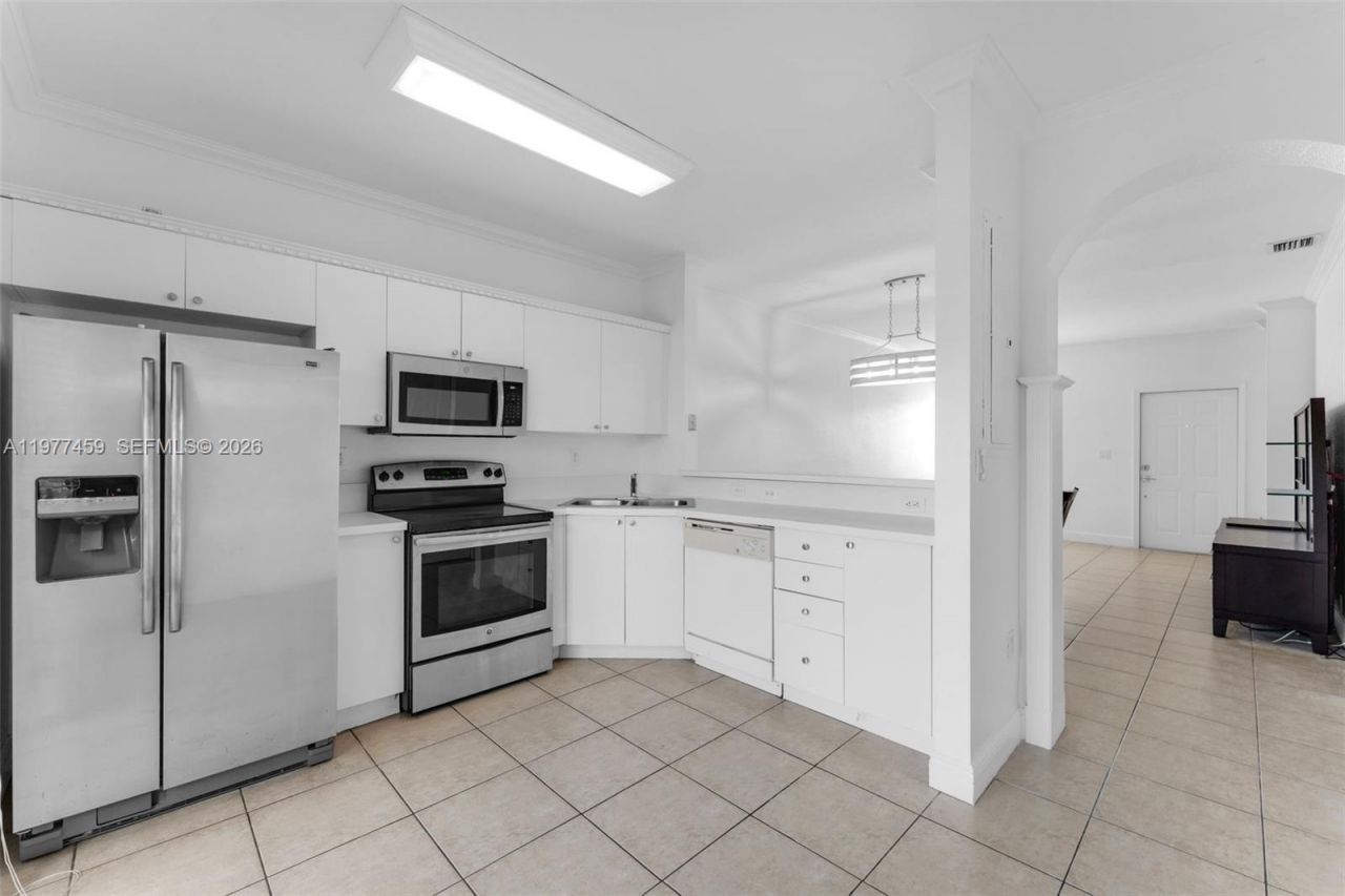 17040 SW 137th Pl , Miami, FL 33177 Photo