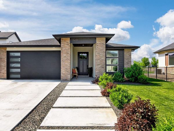 6299 Chateau Ct, Star, ID 83669