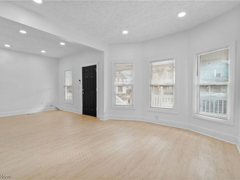 2314 E 95th Street, Cleveland, OH 44106 Photo 8