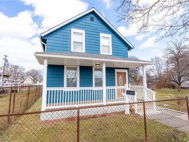 3024 Vega Avenue, Cleveland, OH 44113