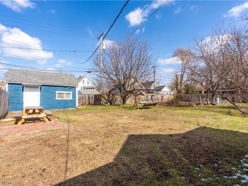 3024 Vega Avenue, Cleveland, OH 44113 Photo 39