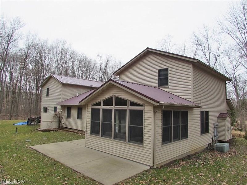 1322 Steele Hill Road NW, New Philadelphia, OH 44663 Photo 2