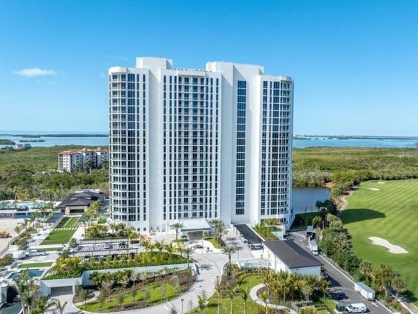 4810 Pelican Colony BLVD, Unit 303, BONITA SPRINGS, FL 34134