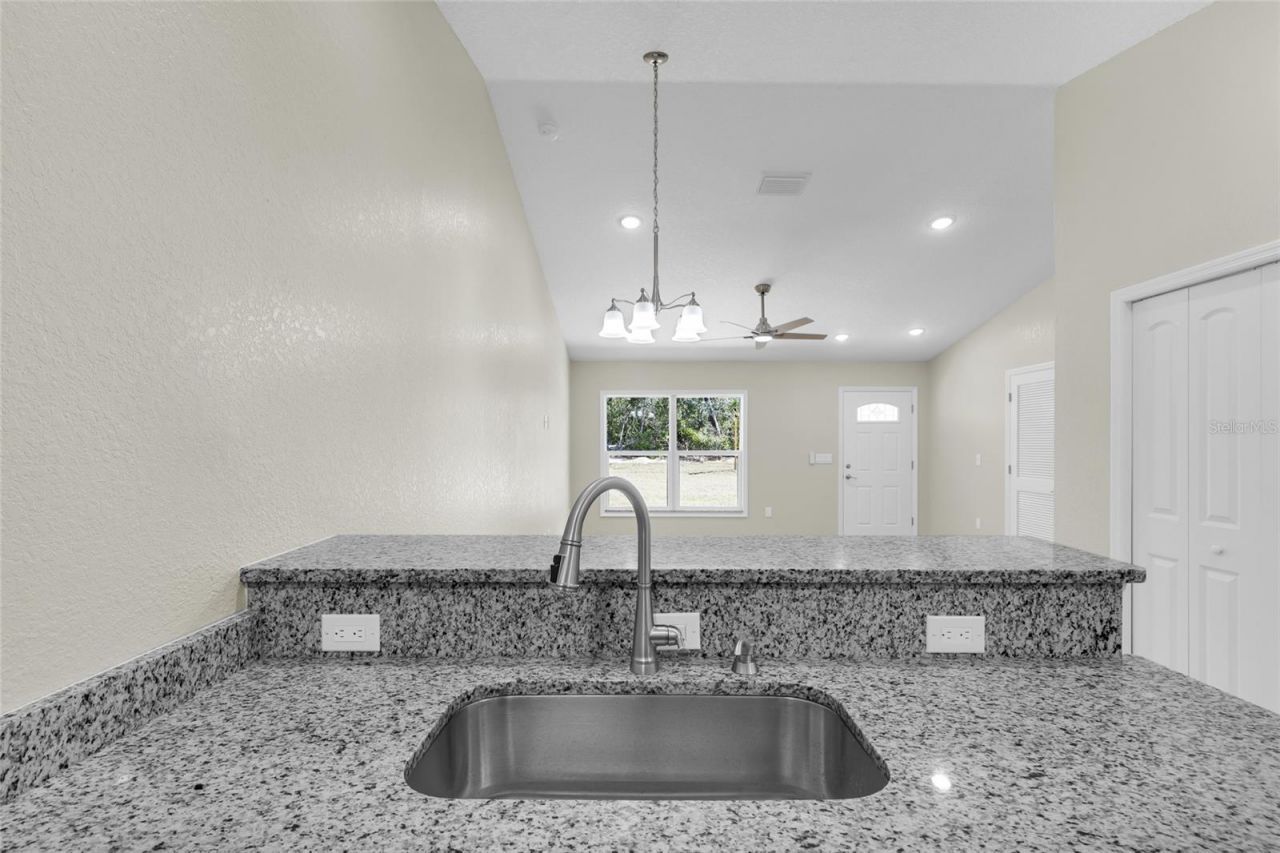 3271 SW 158th Loop, Ocala, FL 34473 Photo