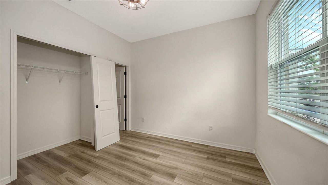 7422 35th Lane E, Sarasota, FL 34243 Photo