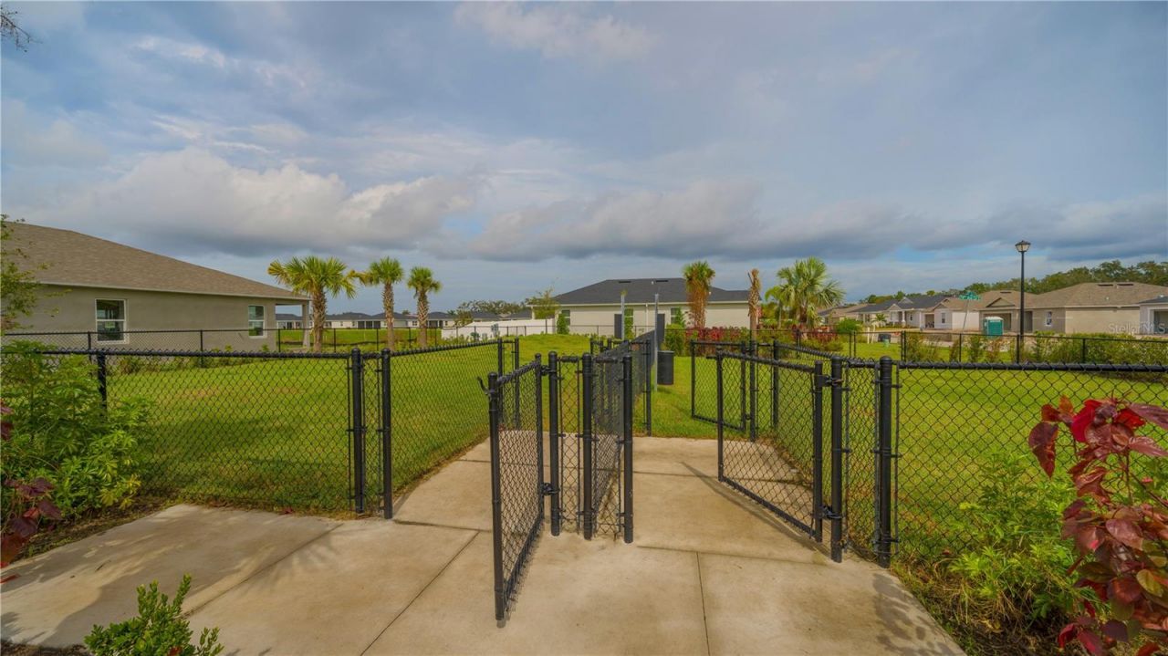 7422 35th Lane E, Sarasota, FL 34243 Photo