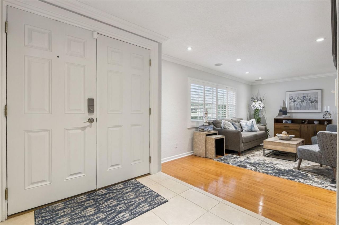 6007 Linneal Beach Drive, Apopka, FL 32703 Photo