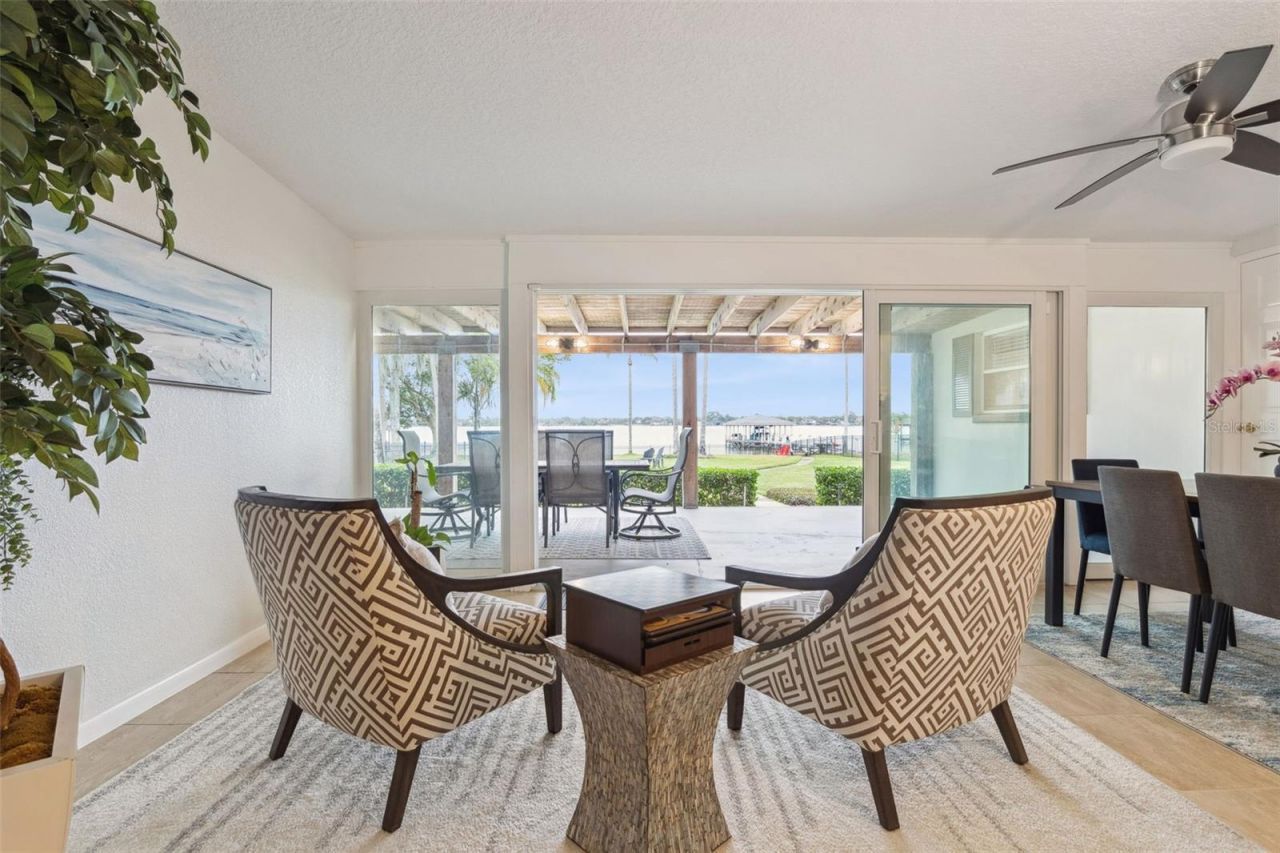 6007 Linneal Beach Drive, Apopka, FL 32703 Photo