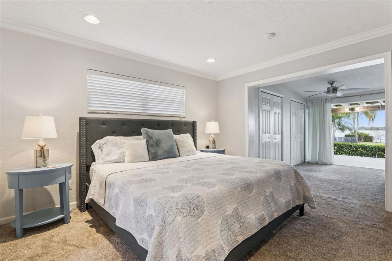 6007 Linneal Beach Drive, Apopka, FL 32703 Photo