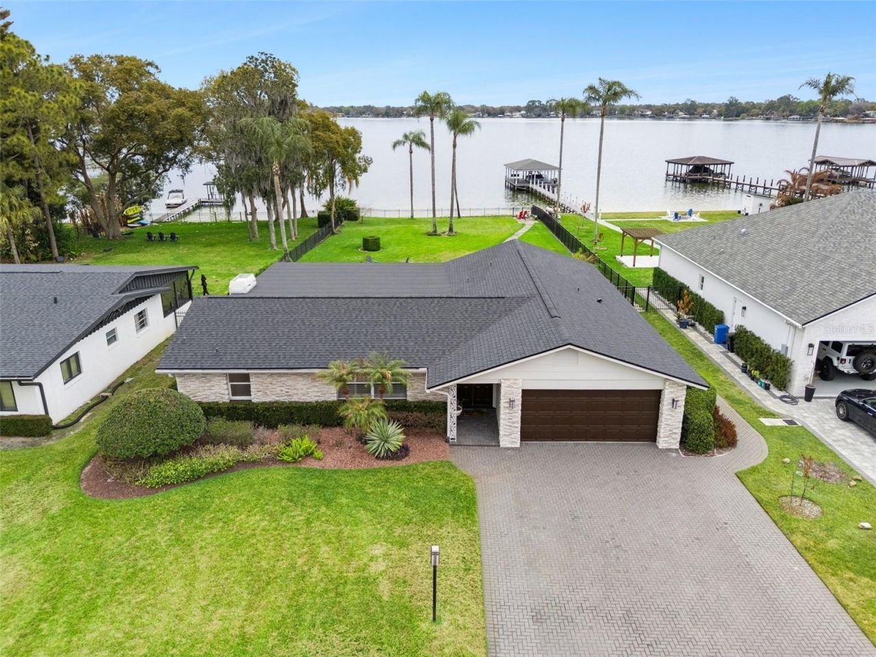 6007 Linneal Beach Drive, Apopka, FL 32703 Photo