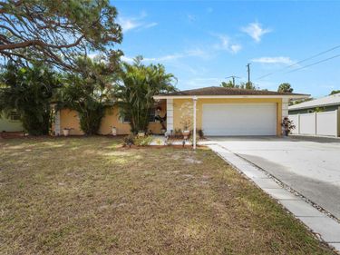 5003 20TH AVENUE W, BRADENTON, FL 34209