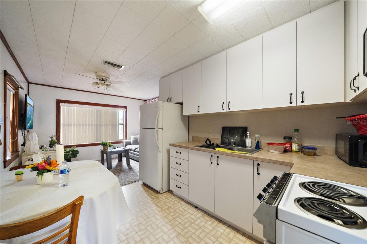 3345 Bahia Vista Street, Sarasota, FL 34239 Photo