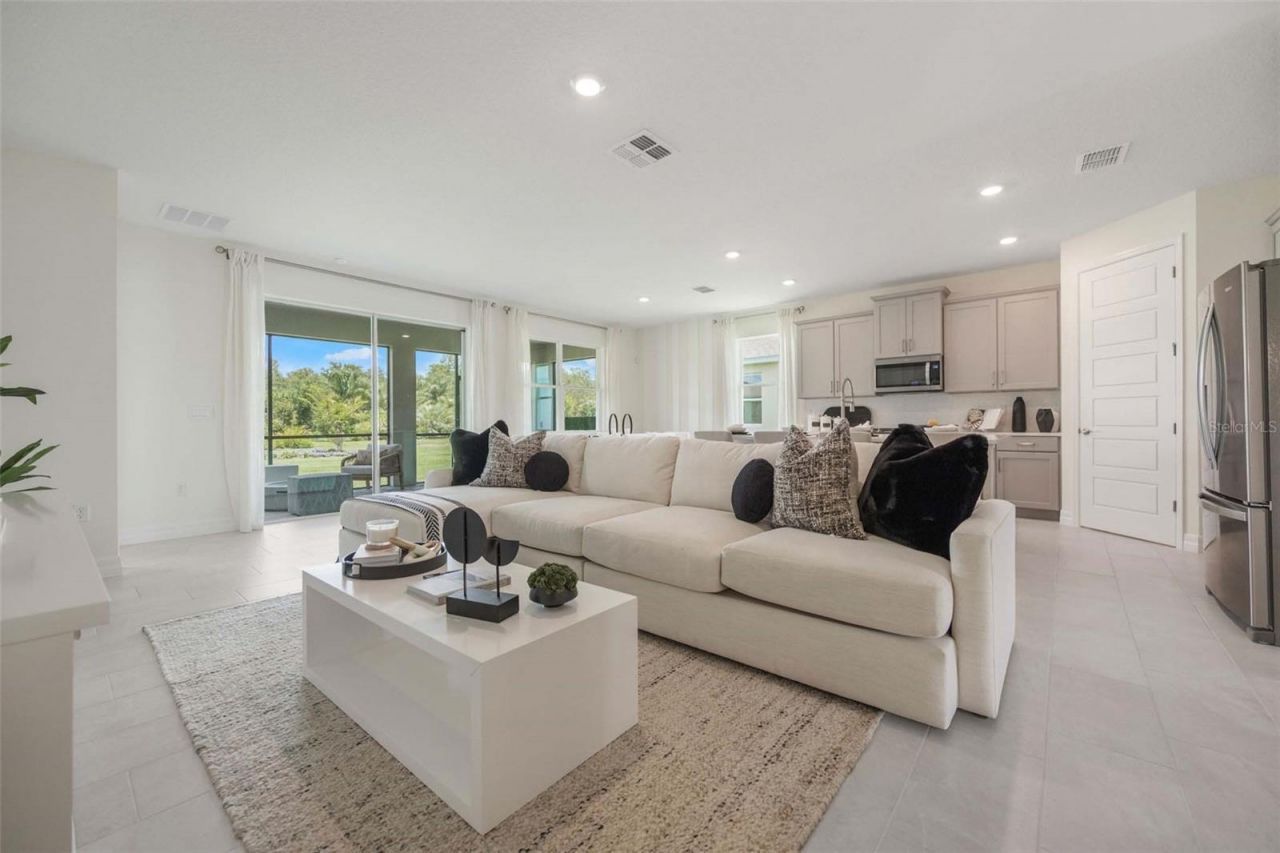 3942 Kennebunk Loop, Mount Dora, FL 32757 Photo