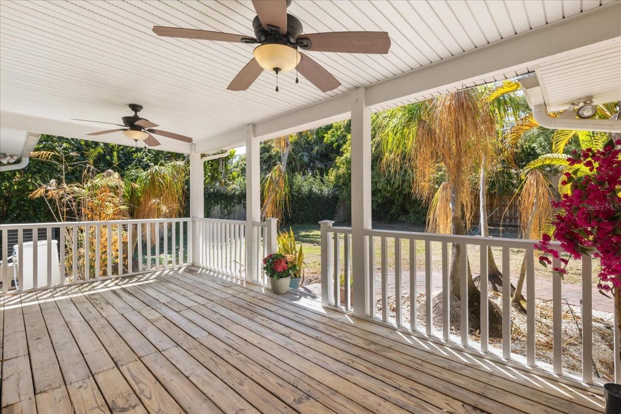 2400 Andalusia Way Ne, Saint Petersburg, FL 33704 Photo