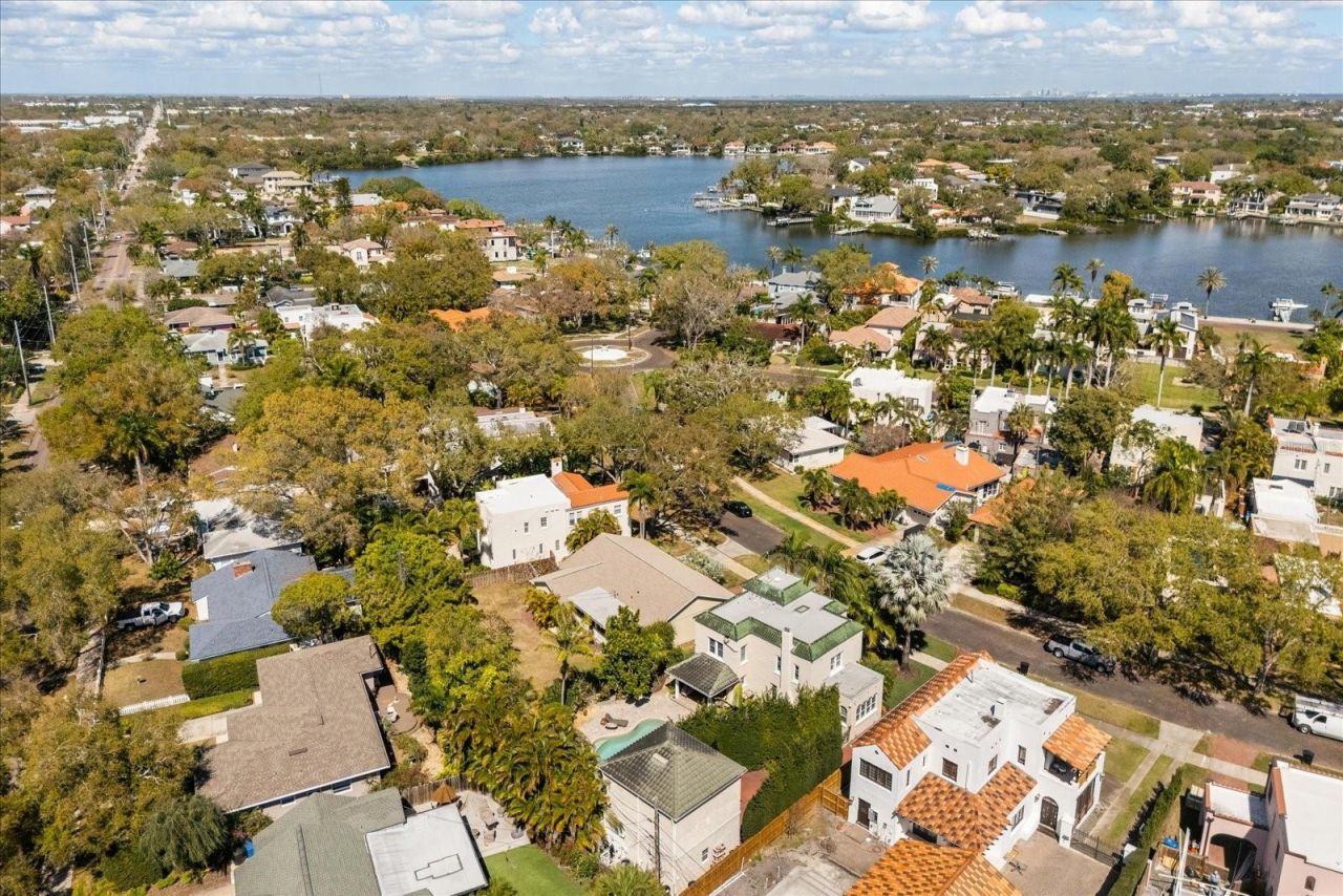 2400 Andalusia Way Ne, Saint Petersburg, FL 33704 Photo