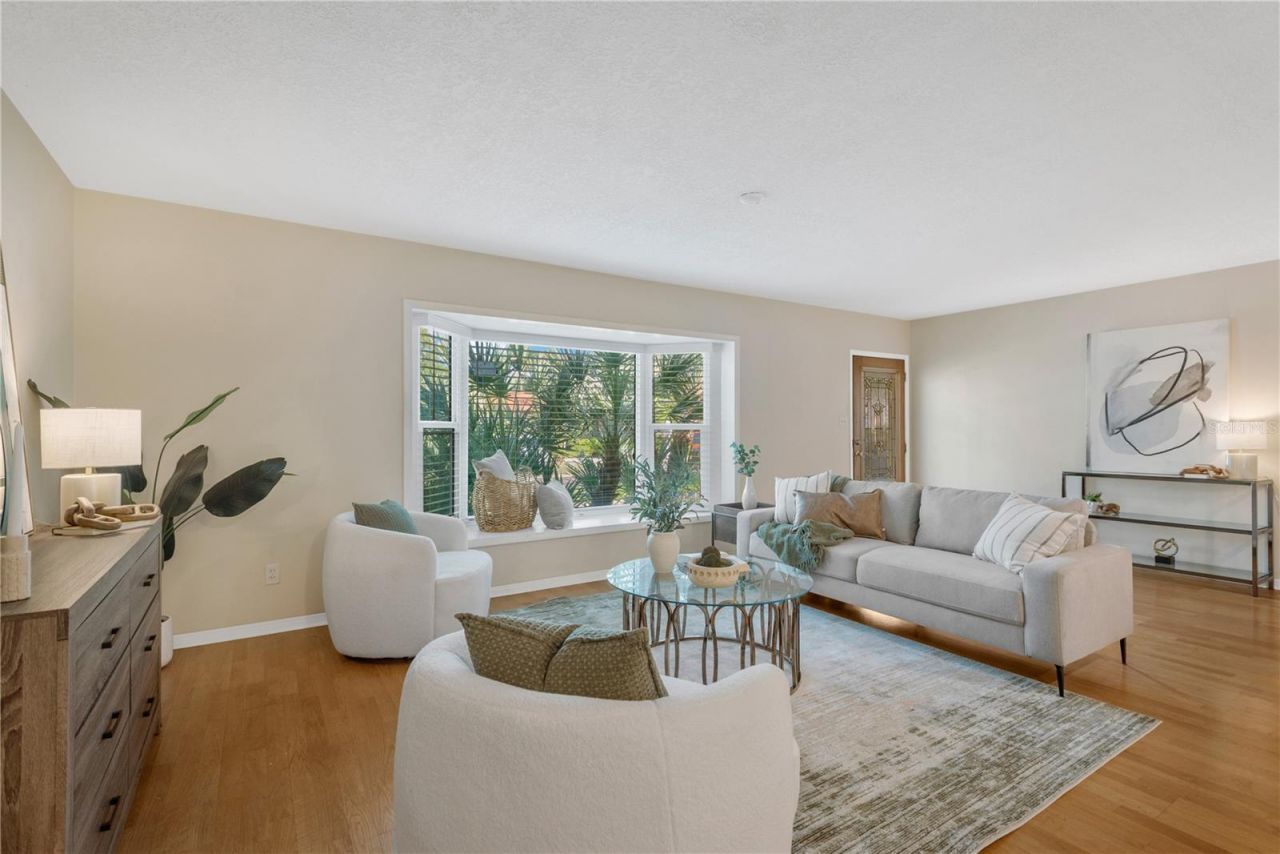 2400 Andalusia Way Ne, Saint Petersburg, FL 33704 Photo