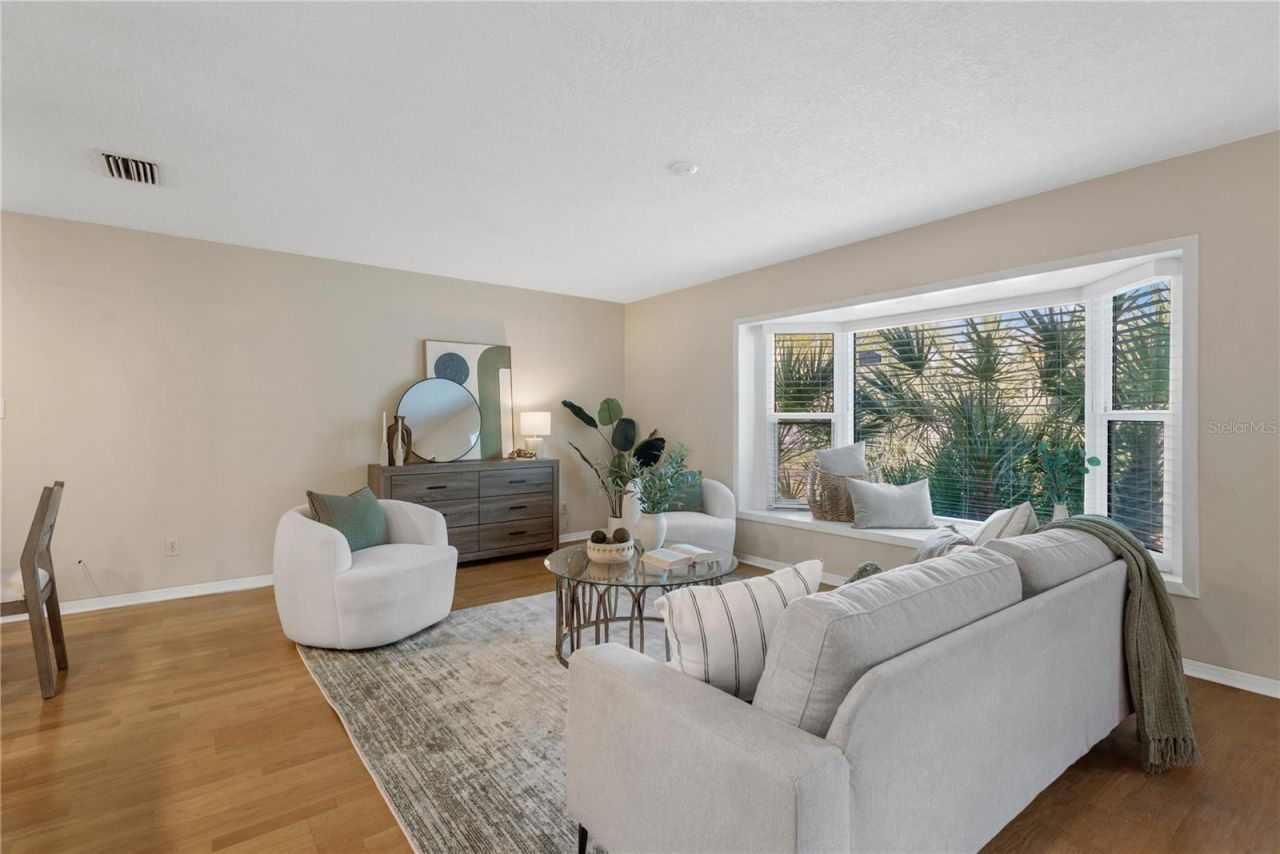 2400 Andalusia Way Ne, Saint Petersburg, FL 33704 Photo