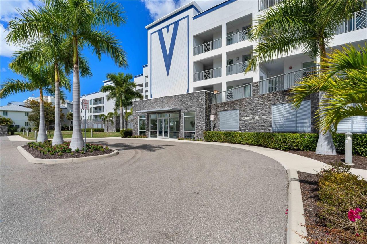 1425 Park Beach Circle , Unit 132, Punta Gorda, FL 33950 Photo