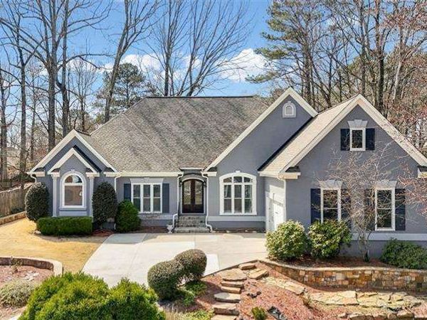 5619 Forkwood Drive NW, Acworth, GA 30101