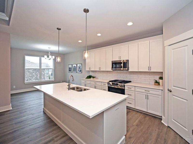 6981 St Helens Court, Green Township, OH 45002 Photo 11