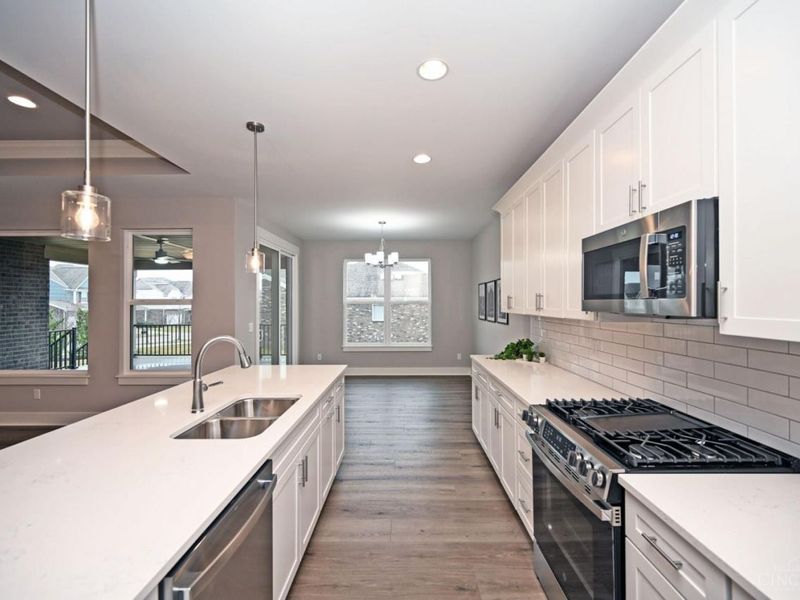 6981 St Helens Court, Green Township, OH 45002 Photo 12