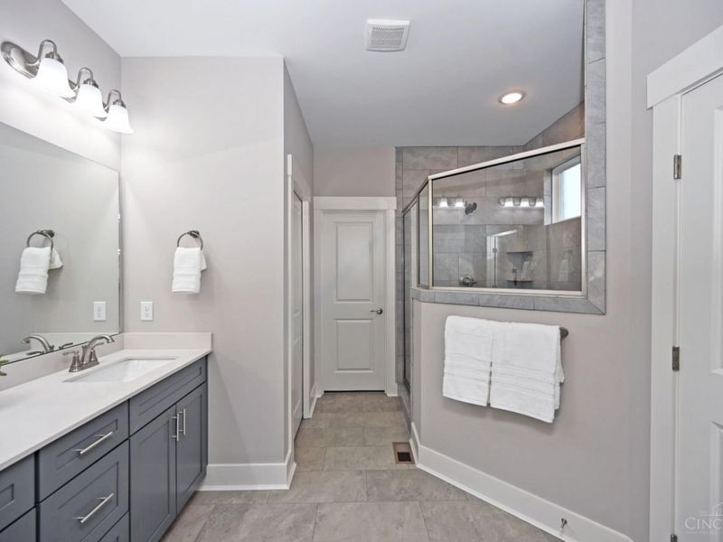 6981 St Helens Court, Green Township, OH 45002 Photo 24