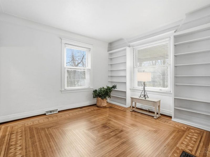 3852 Dakota Avenue, Cincinnati, OH 45229 Photo 28