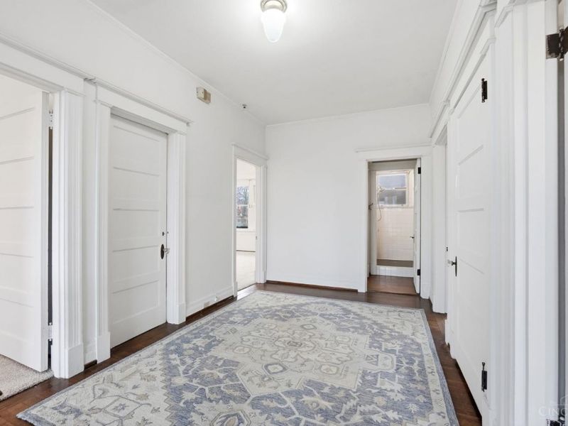 3852 Dakota Avenue, Cincinnati, OH 45229 Photo 34