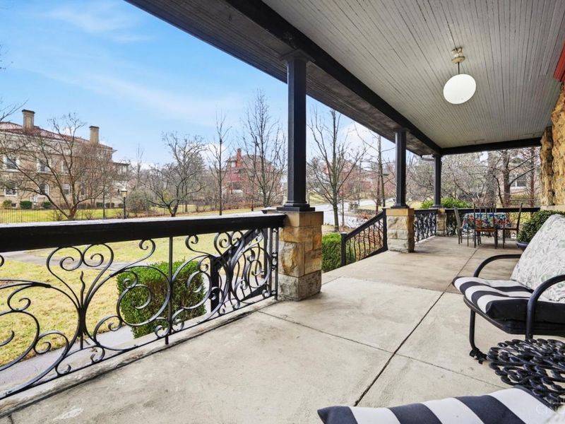 3852 Dakota Avenue, Cincinnati, OH 45229 Photo 4