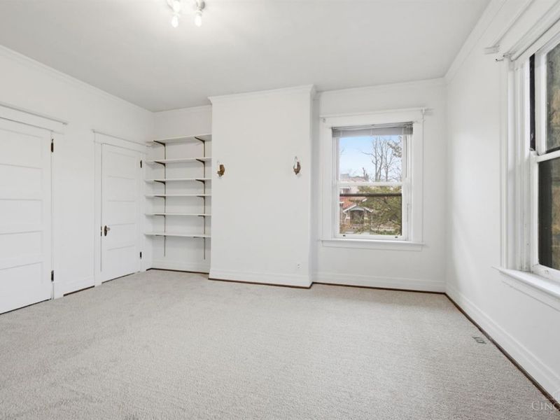 3852 Dakota Avenue, Cincinnati, OH 45229 Photo 41