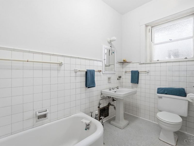 3852 Dakota Avenue, Cincinnati, OH 45229 Photo 43