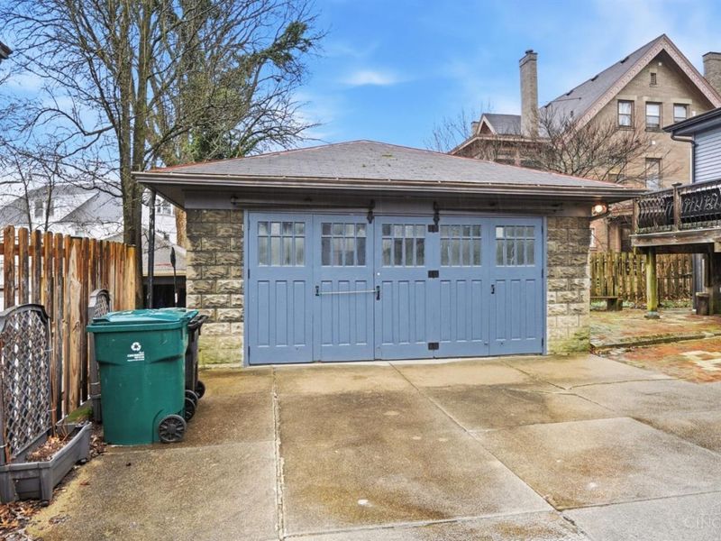 3852 Dakota Avenue, Cincinnati, OH 45229 Photo 59