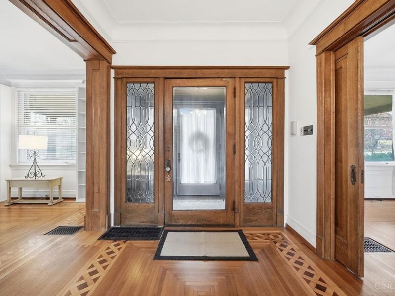 3852 Dakota Avenue, Cincinnati, OH 45229 Photo 7