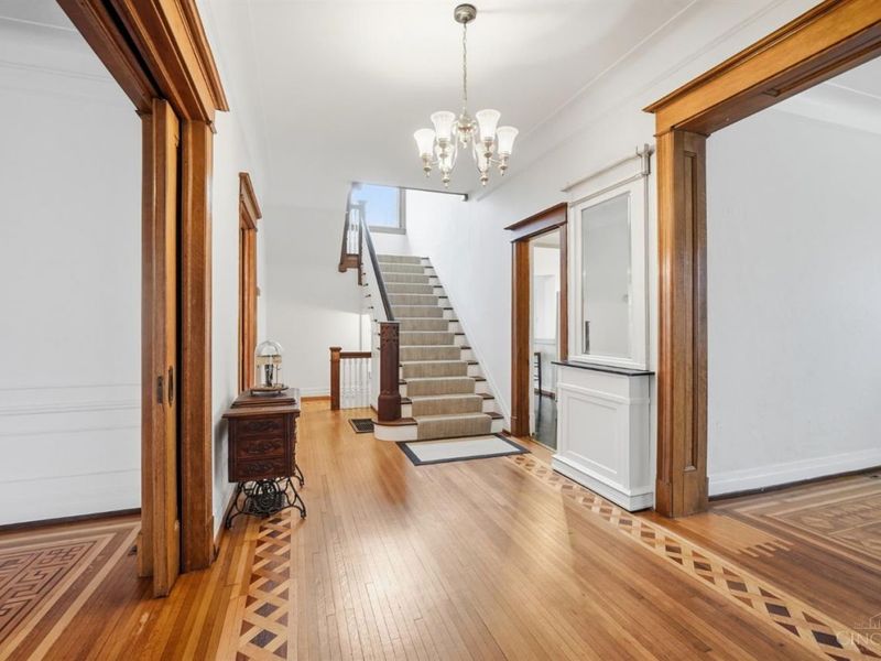 3852 Dakota Avenue, Cincinnati, OH 45229 Photo 8