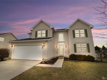 122 Springhouse Drive, Englewood, OH 45322