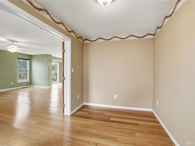 122 Springhouse Drive, Englewood, OH 45322 Photo 32