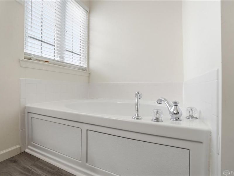 122 Springhouse Drive, Englewood, OH 45322 Photo 48