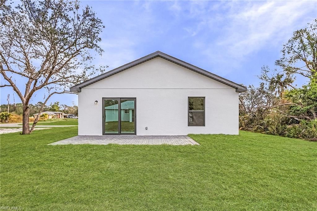 2508 NW 20th Ave, Cape Coral, FL 33993 Photo