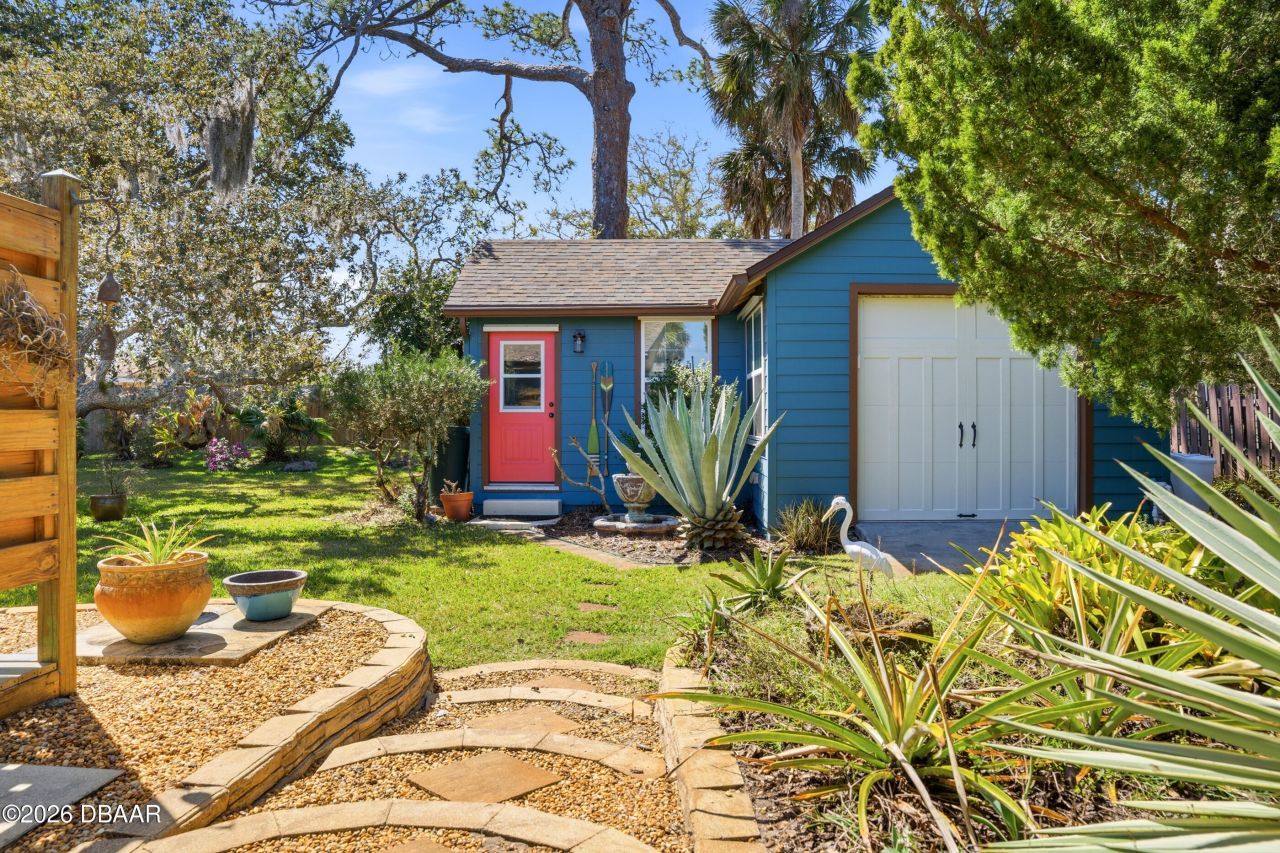 1104 S Riverside Drive, Edgewater, FL 32132 Photo