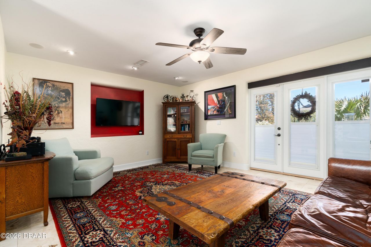 1104 S Riverside Drive, Edgewater, FL 32132 Photo