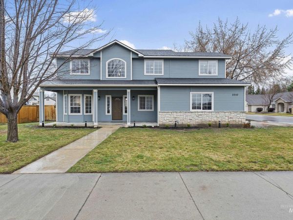 2257 W Pebblestone St, Meridian, ID 83646