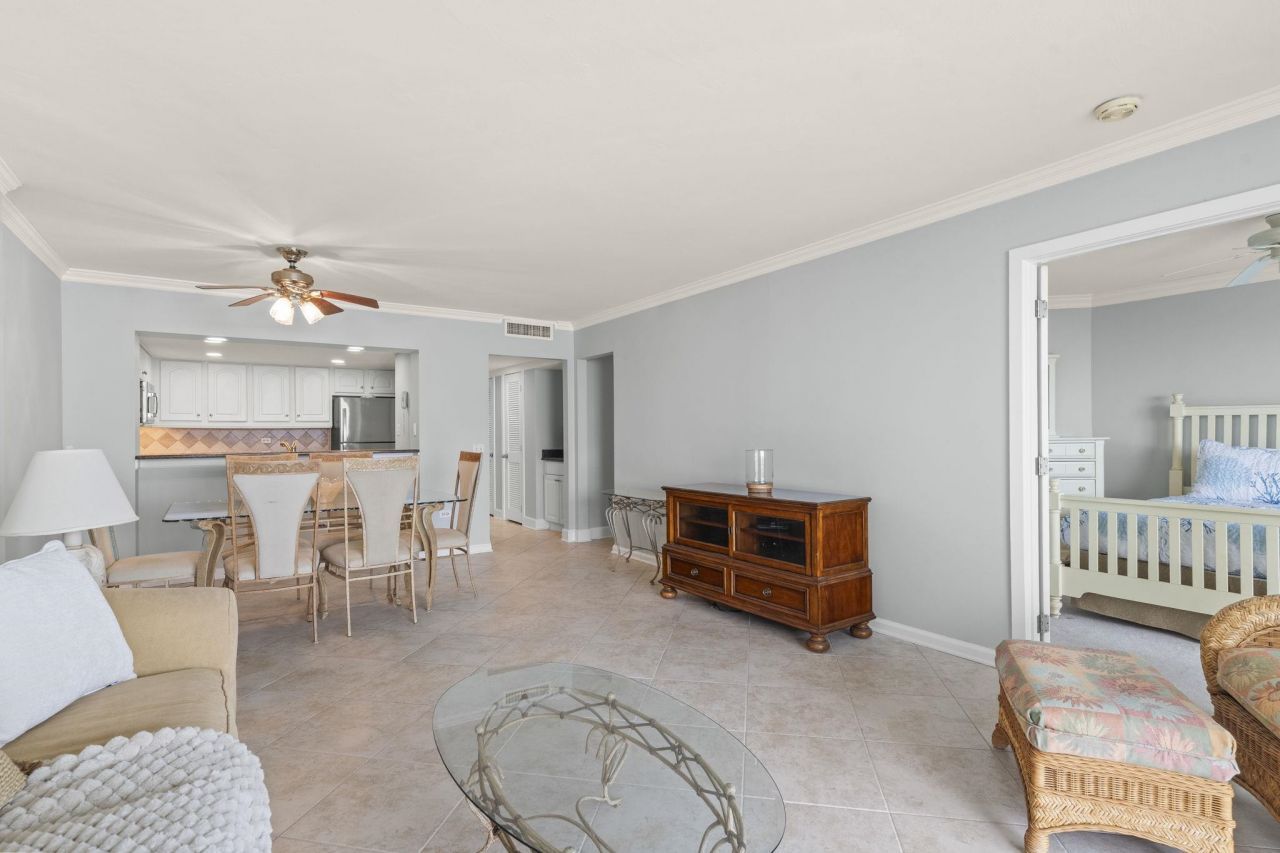 101 Ocean Creek Dr. Photo 13