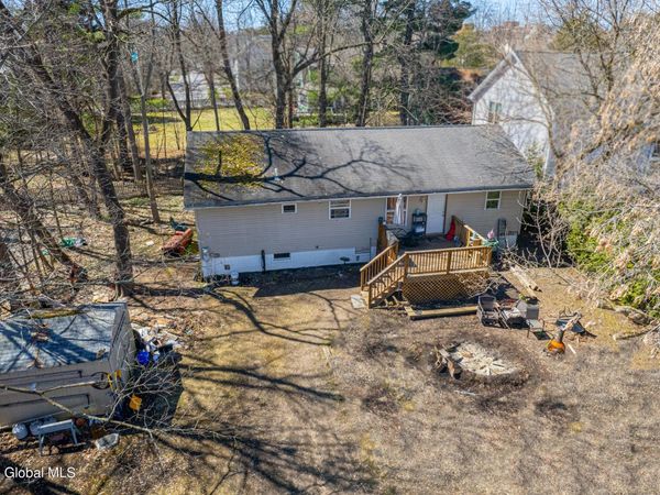 99 1/2 Walworth Street, Saratoga Springs, NY 12866