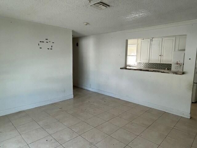 2000 Longwood Road, West Palm Beach, FL 33409 Photo