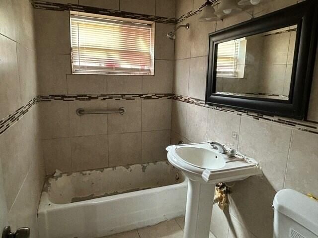 2000 Longwood Road, West Palm Beach, FL 33409 Photo