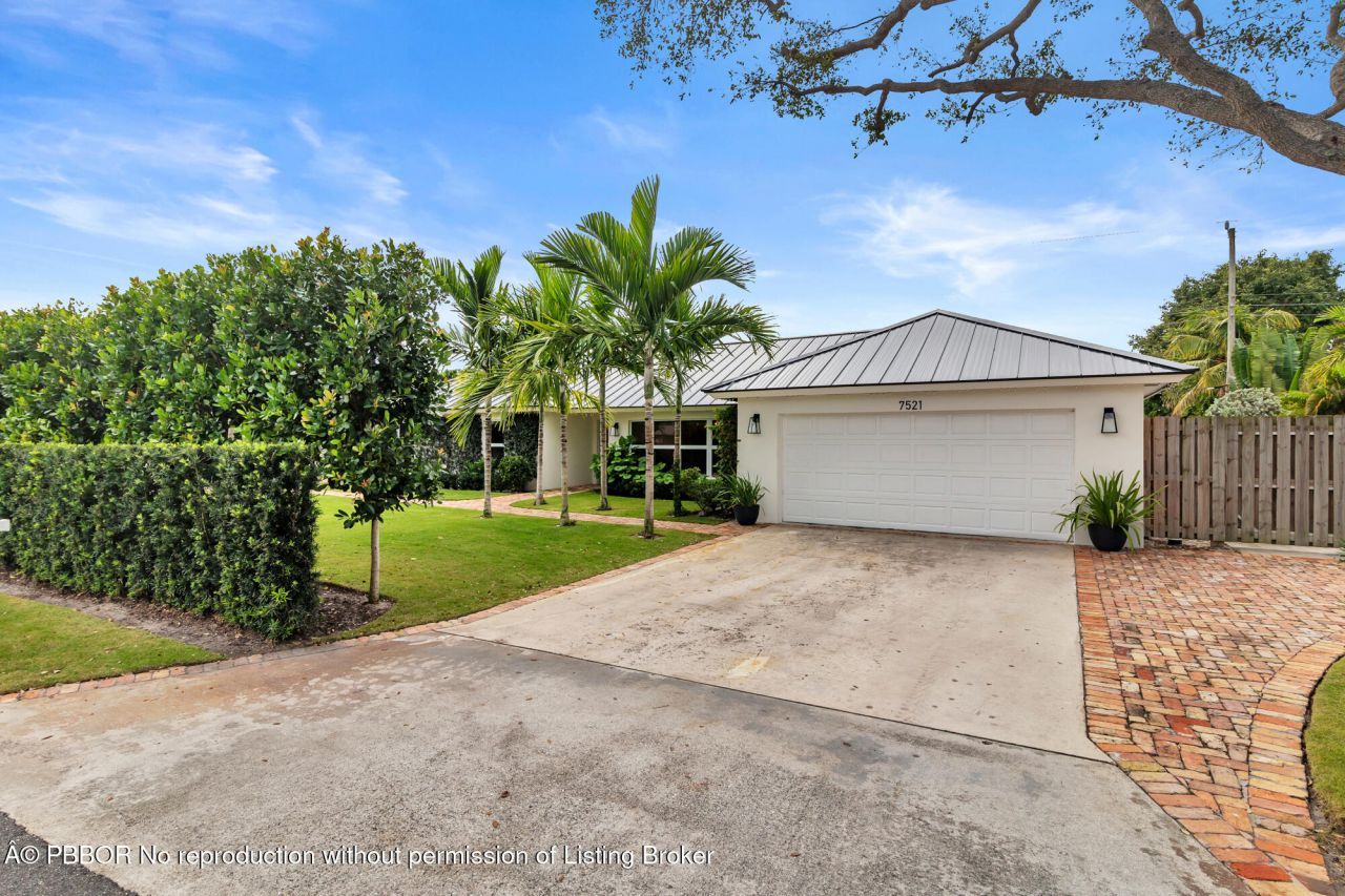 7521 Edgewater Circle, Lake Clarke Shores, FL 33406 Photo