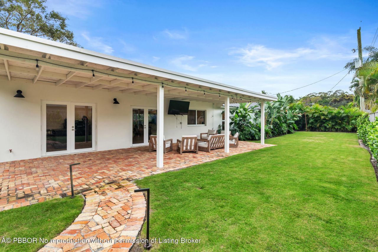 7521 Edgewater Circle, Lake Clarke Shores, FL 33406 Photo