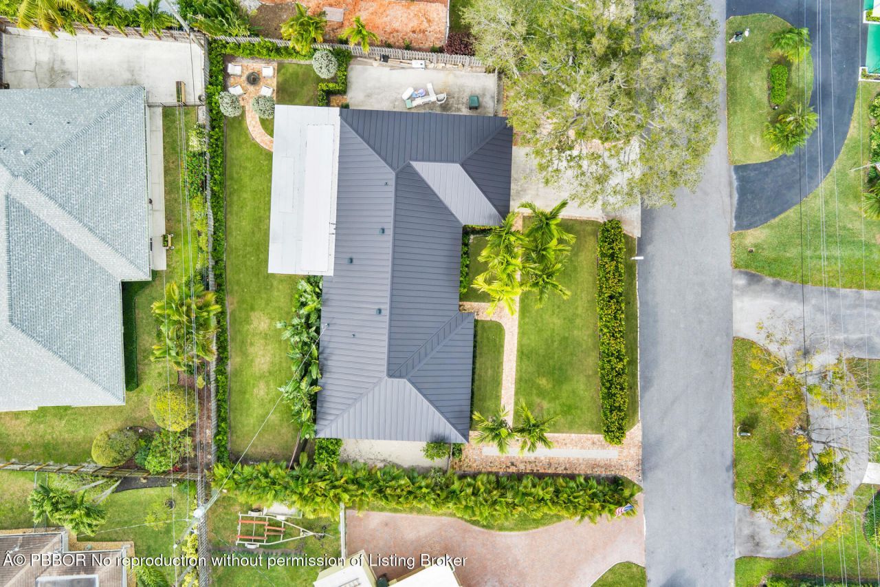 7521 Edgewater Circle, Lake Clarke Shores, FL 33406 Photo