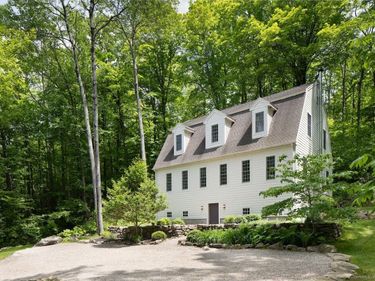 3 West Mountain , Sharon, CT 06069